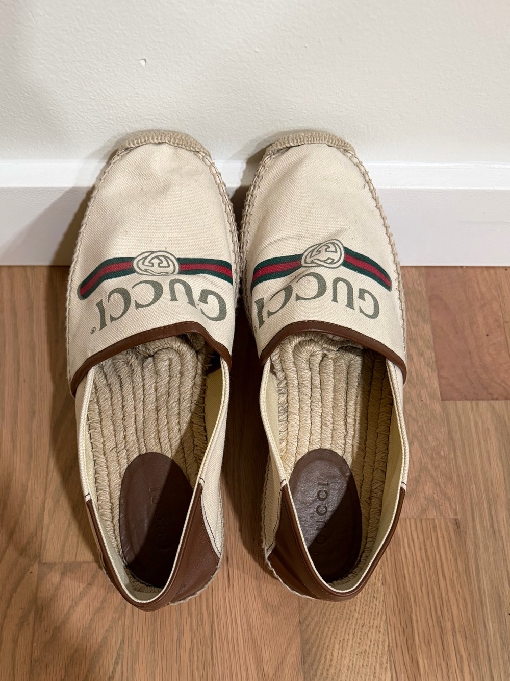 Gucci Cream Canvas Logo Espadrilles with Green & Red Web and Brown Trim